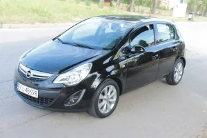 Opel Corsa D 1.2 16V Edition 150 2011