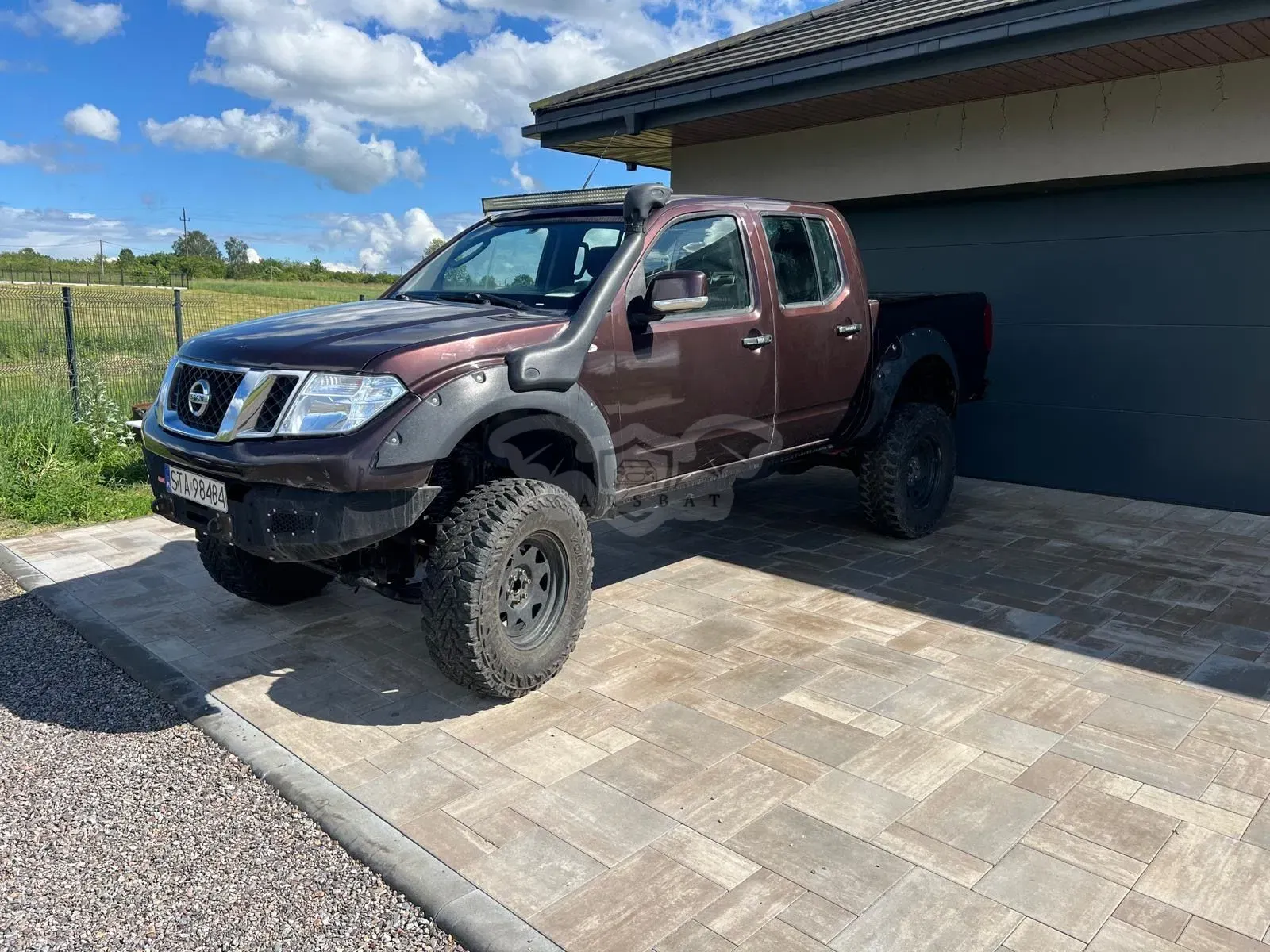 Nissan Navara 2.5 D Platinum 2011