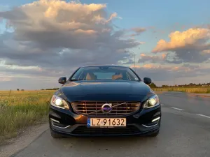Volvo S60 II D4 Drive-E Summum 2016