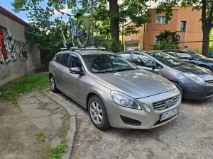 Volvo V60 I D2 2012