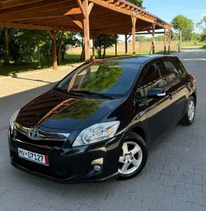 Toyota Auris I 2011