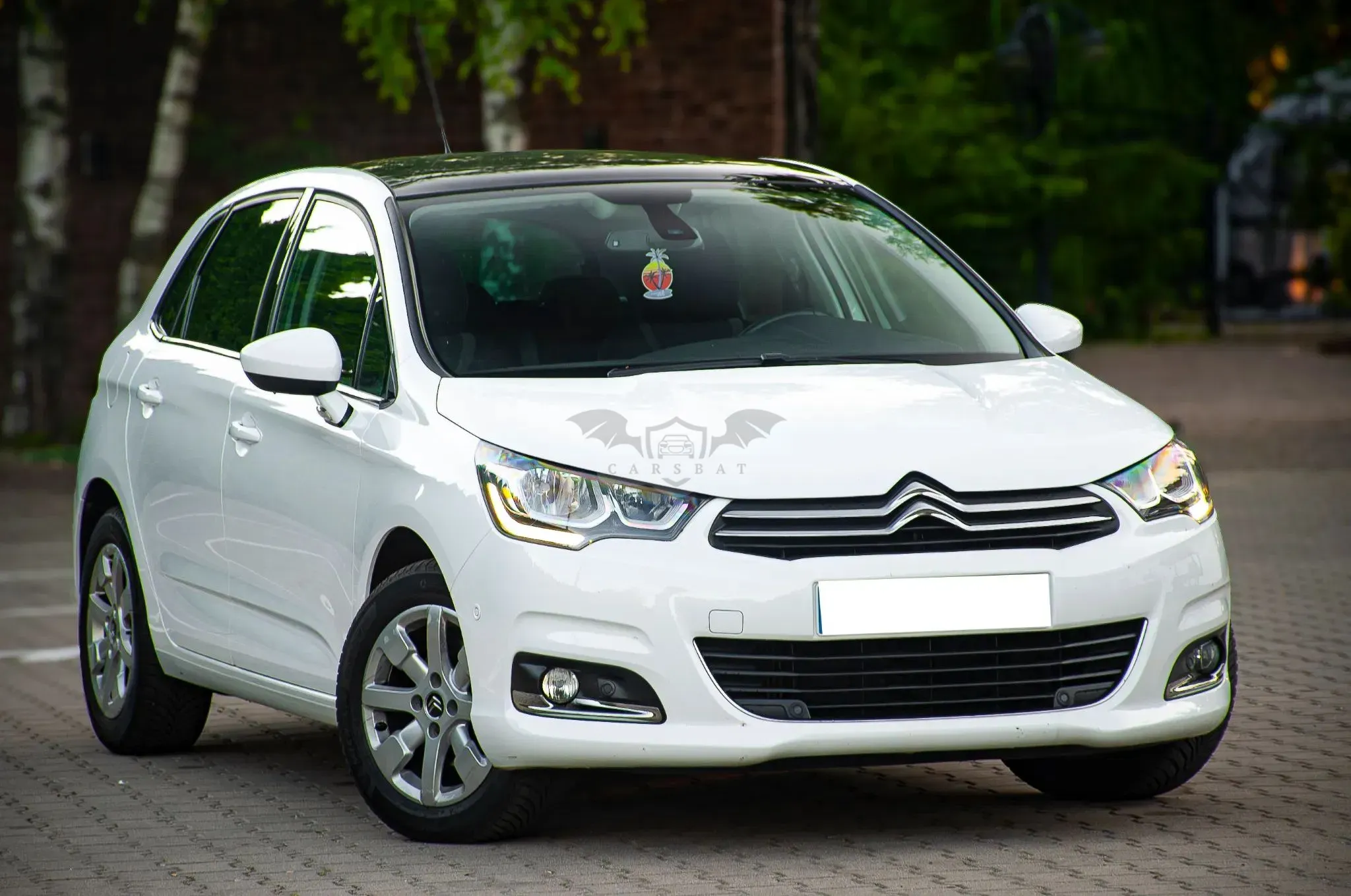 Citroën C4 II PureTech 130 Stop & Start EAT6 Selection 2016