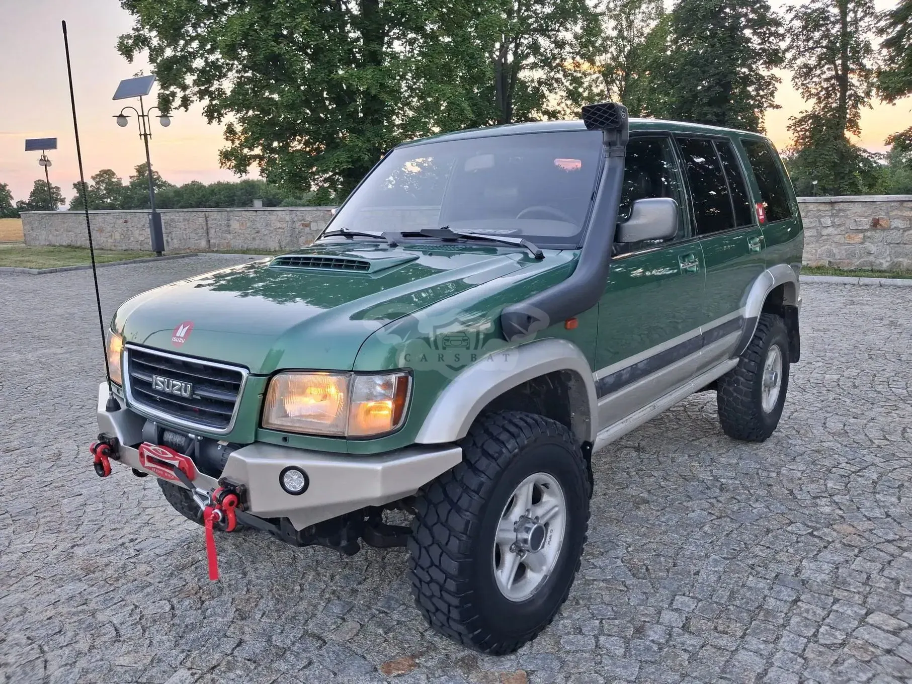 Isuzu Trooper 1999