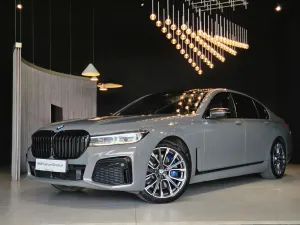 BMW 7 Series G11/12 750i xDrive sport 2019