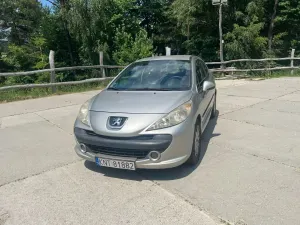 Peugeot 207 1.4 16V Trendy 2008