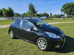 Peugeot 208 I (2012-2019) 1.2 PureTech Active 2014