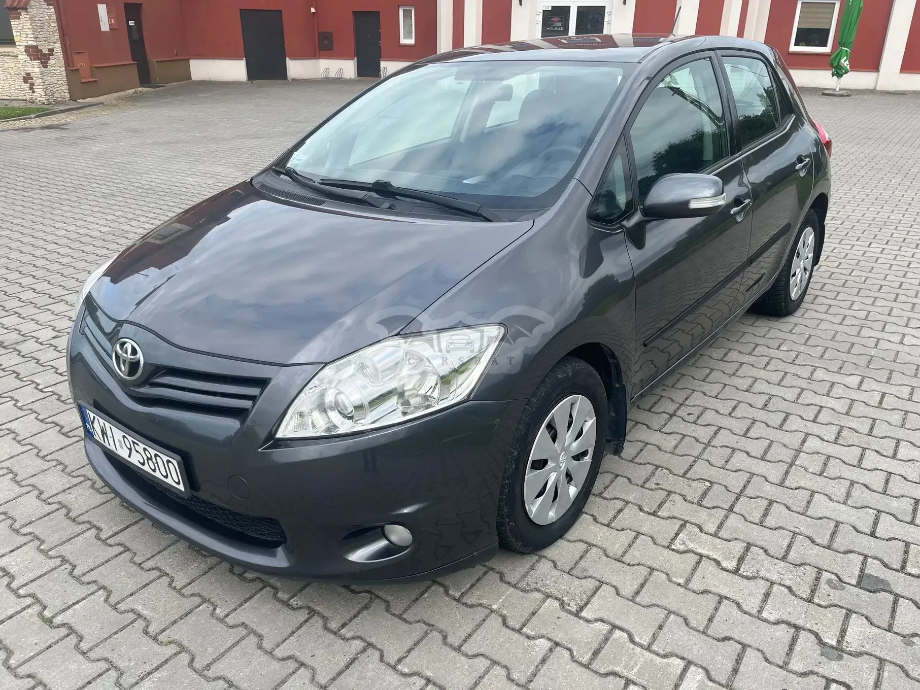 Toyota Auris I 1.33 VVT-i Life Comfort 2012