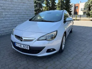 Opel Astra J 1.4 Turbo 2012