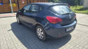 Opel Astra J 1.7 CDTI Enjoy 2010