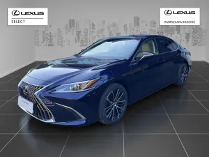 Lexus ES 300h Business Edition 2025