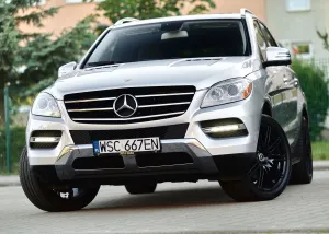 Mercedes-Benz ML W166 350 4Matic 7G-TRONIC 2012