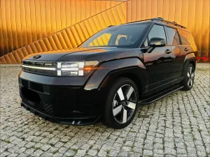 Hyundai Santa Fe V 1.6 HEV 4WD 7-Sitzer Blackline 2025