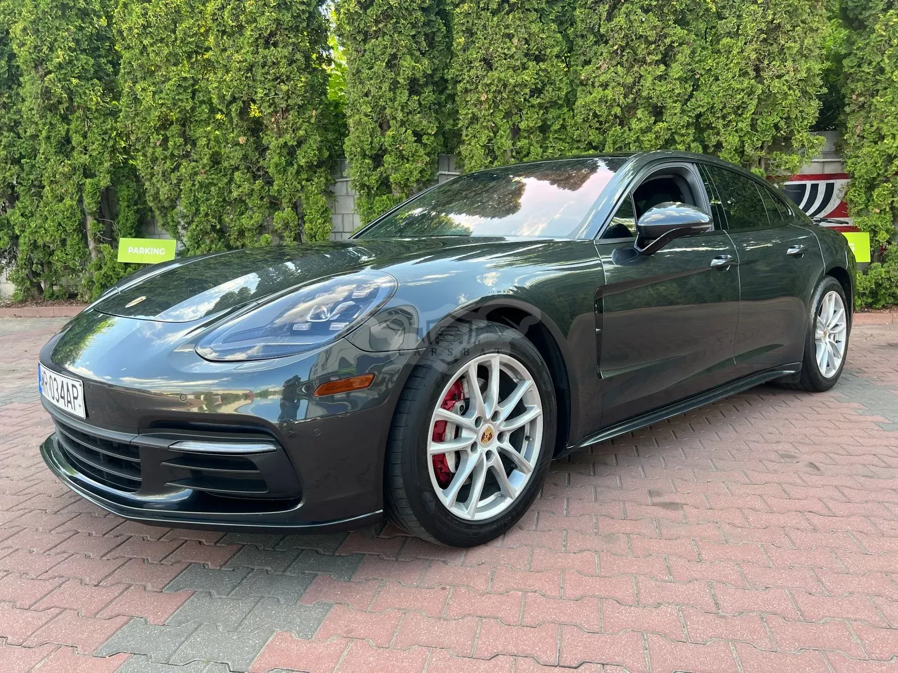 Porsche Panamera 4 2017