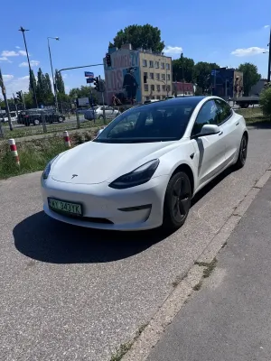 Tesla Model 3 RWD Hinterradantrieb 2023