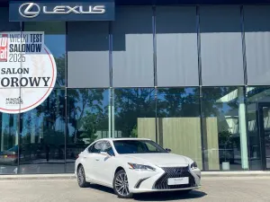 Lexus ES 2021