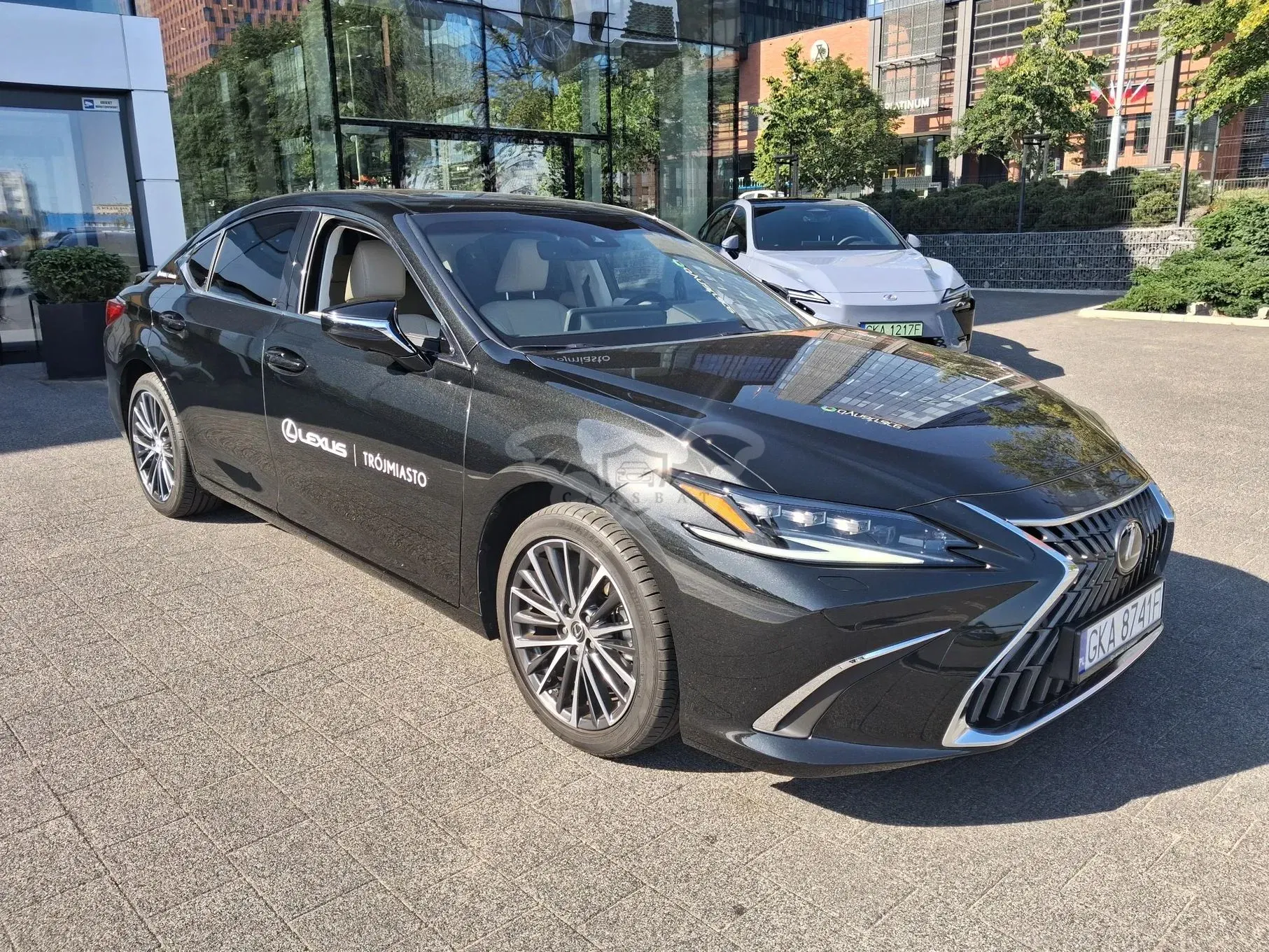 Lexus ES 300h Prestige 2025