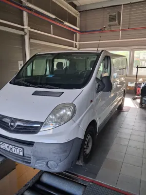 Opel Vivaro I L2H1 2010