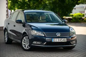 Volkswagen Passat B7 2.0 TDI Comfortline 2012
