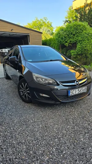 Opel Astra J 1.6 Active 2013
