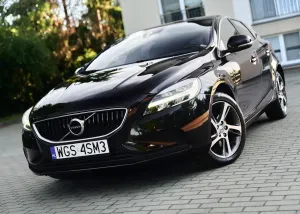 Volvo V40 II D3 Summum 2017