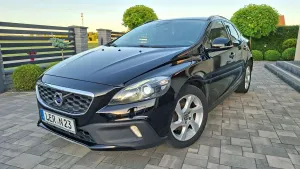 Volvo V40 2015