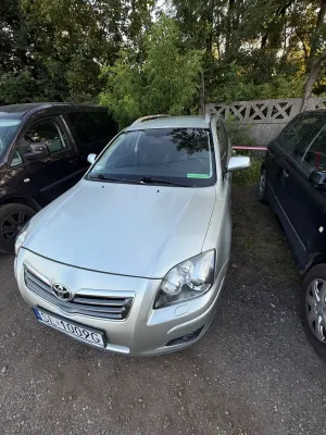 Toyota Avensis II 2.2 D-CAT Prestige 2007