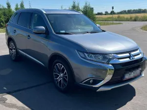 Mitsubishi Outlander III 2.0 Instyle Navi 4WD CVT 2016