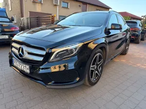 Mercedes-Benz GLA 200 (CDI) d 7G-DCT AMG Line 2016
