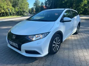 Honda Civic IX 1.6 i-DTEC Comfort Black Edition 2014