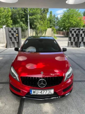 Mercedes-Benz A W176 180 7G-DCT AMG Line 2015