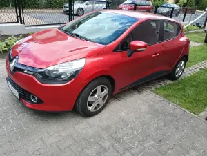 Renault Clio IV 1.2 16V 75 Expression 2013