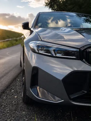 BMW 3 Series G20/G21 320i 2023