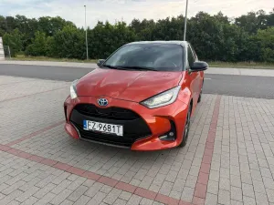 Toyota Yaris IV Hybrid 1.5 Executive 2023