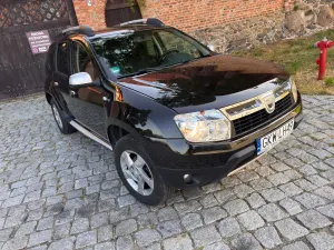 Dacia Duster I 1.6 16V 4x2 Laureate 2011