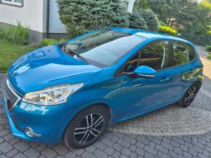 Peugeot 208 I 95 VTI Active 2012