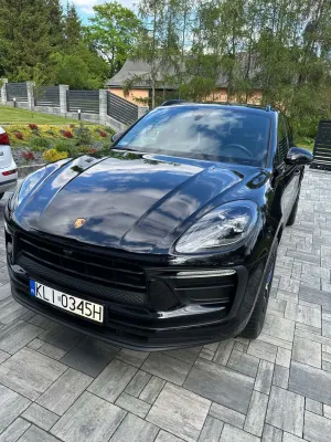 Porsche Macan I Standard 2022