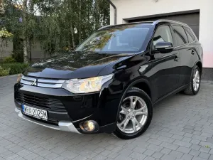 Mitsubishi Outlander III 2.0 4WD CVT Diamant+ 2014