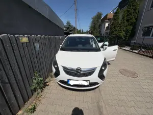 Opel Zafira C 1.6 T CNG 2012