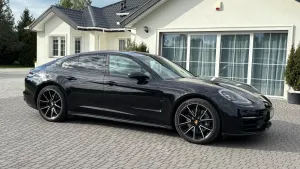 Porsche Panamera 4 E-Hybrid 2021