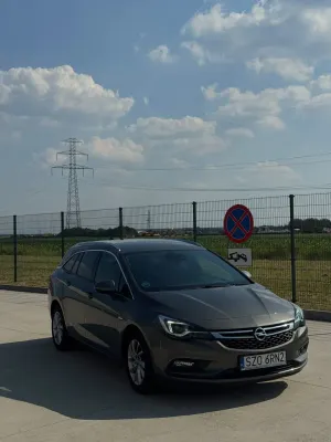 Opel Astra K (2015-2021) 1.4 Turbo Start/Stop Automatik Innovation 2017