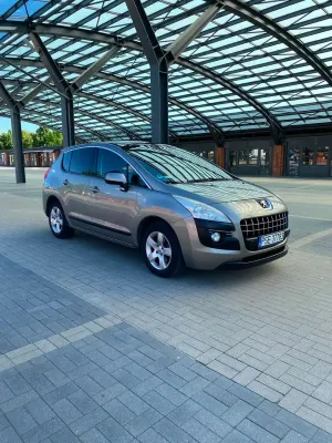 Peugeot 3008 I (2009-2016) HDi FAP 150 Premium 2009