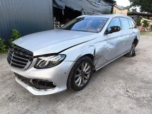 Mercedes-Benz E W213 200 d 9G-TRONIC 2017