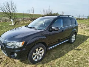 Mitsubishi Outlander III 2.0 Intense 2WD 2012
