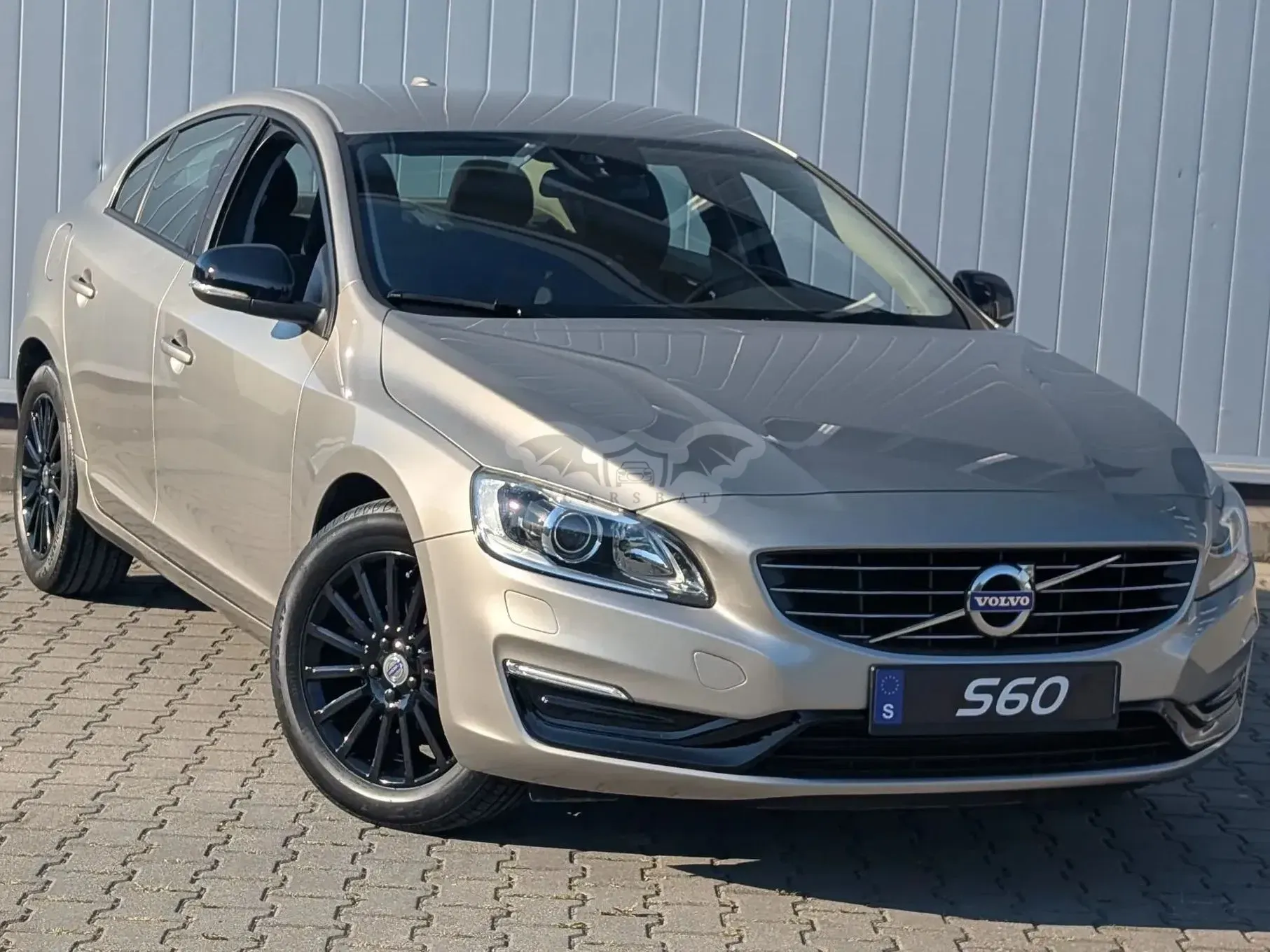 Volvo S60 II T4 Momentum 2015