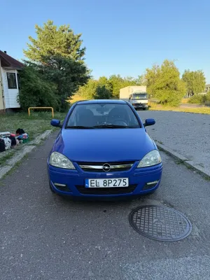Opel Corsa C (2000-2006) 1.0 12V Cosmo 2006