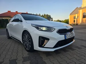 Kia Ceed 1.5 T-GDI DCT7 OPF GT LINE 2021