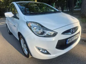 Hyundai IX20 1.4 Style blue 2010