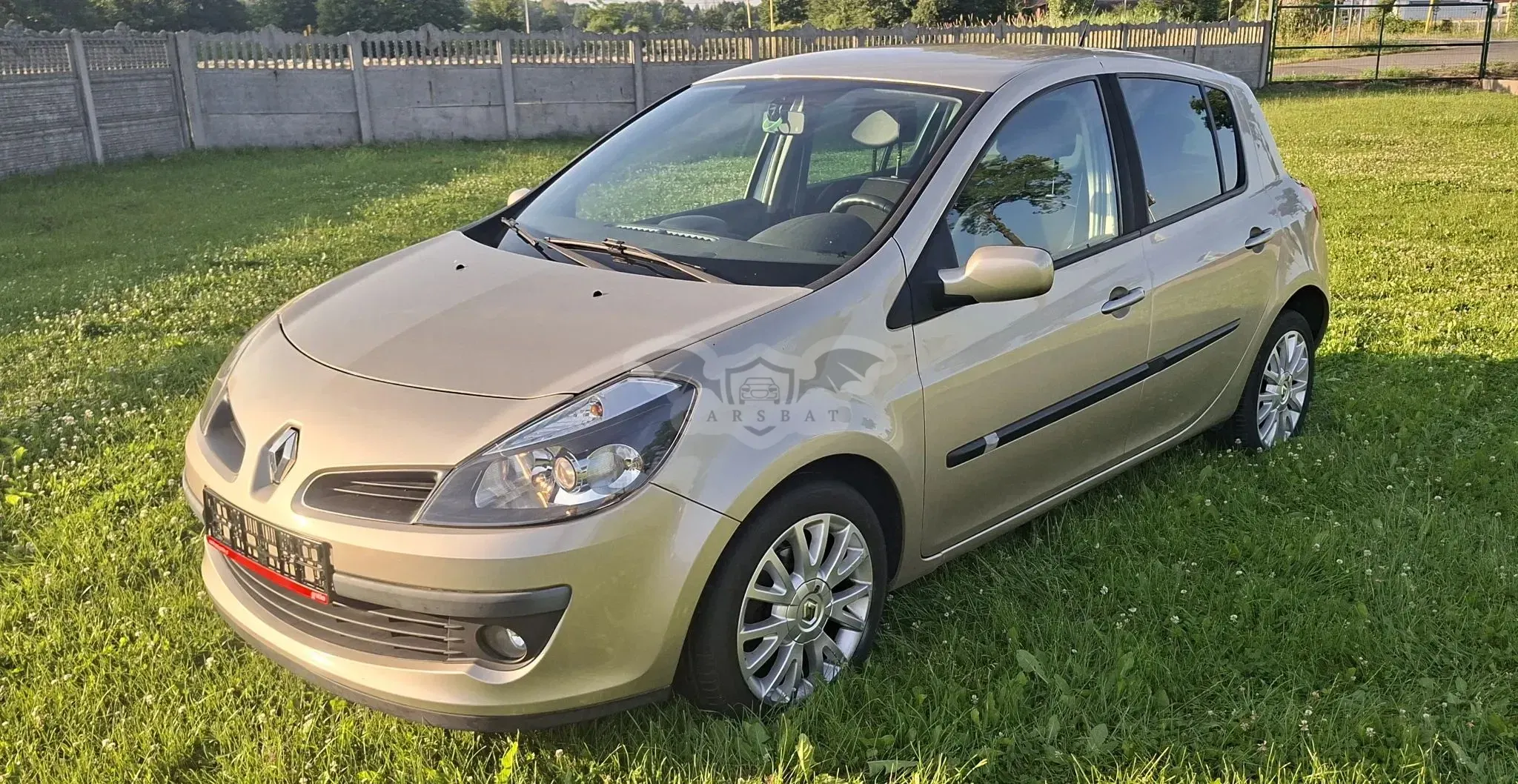 Renault Clio III (2005-2012) 1.6 16V Expression 2006