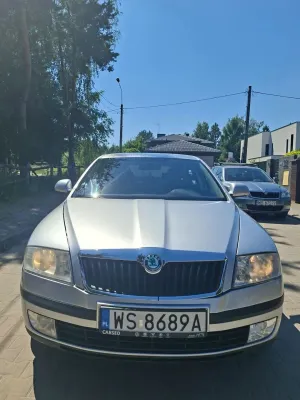 Skoda Octavia II (2004-2013) 1.6 Ambition 2012