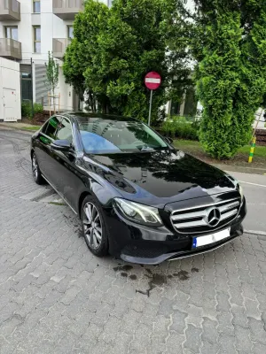 Mercedes-Benz E W213 (2016-2023) 220 d 9G-TRONIC 2017